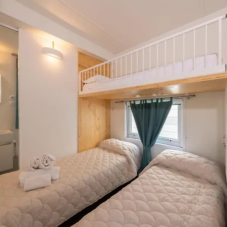 Modern Detached Chalet With Terrace Near The Beach Chalet Cesenatico